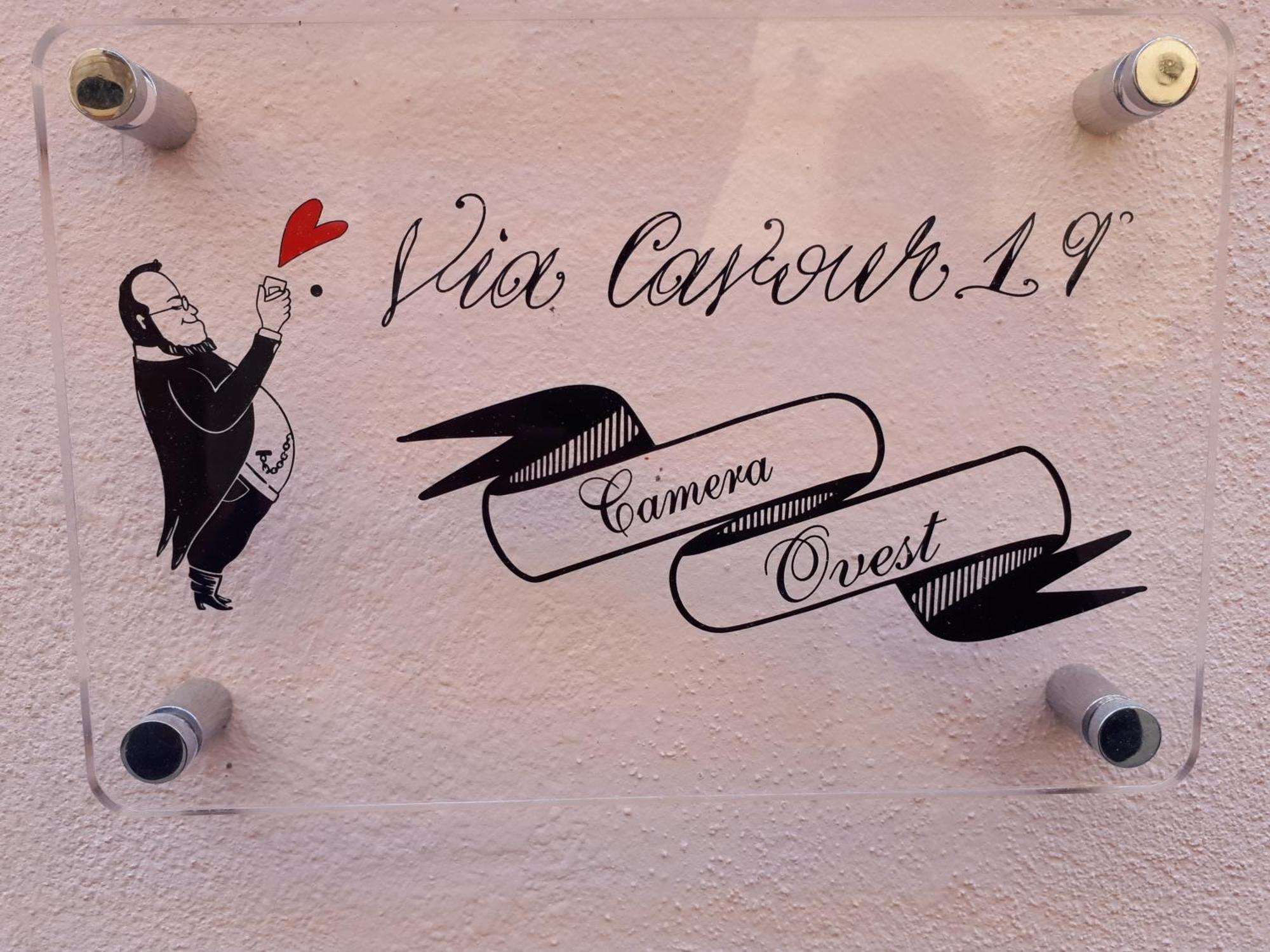Via Cavour 19, Camere Del Conte Iglesias Luaran gambar